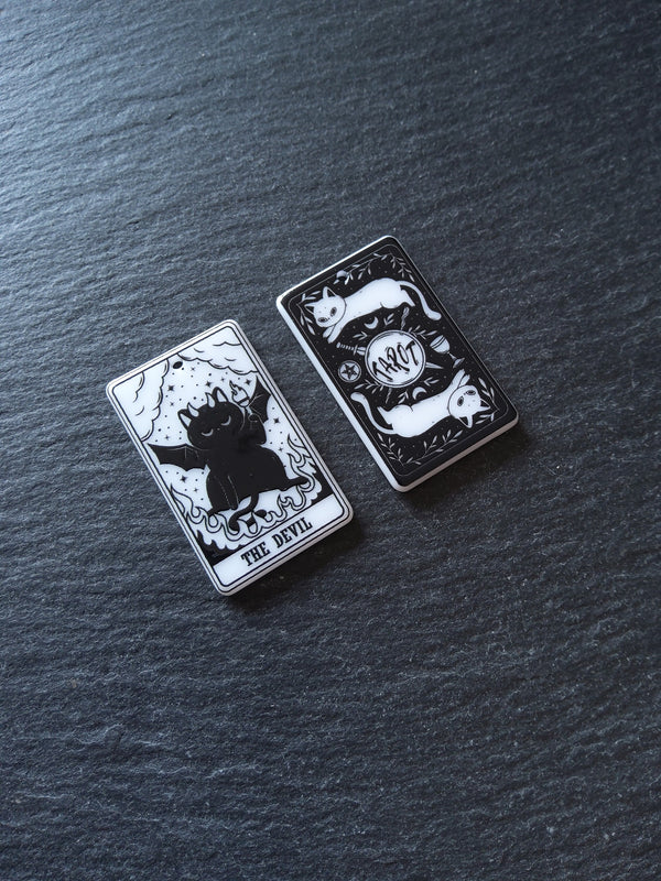 2 or 10 The Devil Cat Tarot Card Charms White & Black Resin 38x23mm