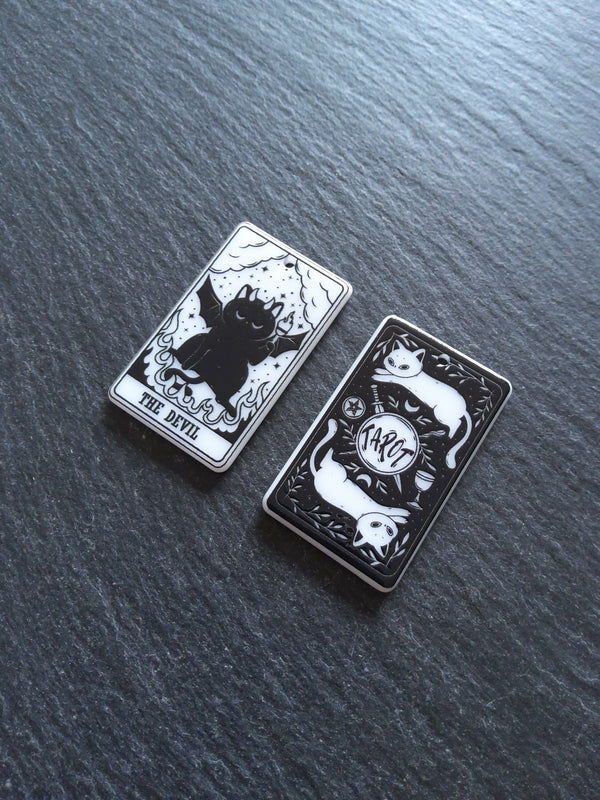 2 or 10 The Devil Cat Tarot Card Charms White & Black Resin 38x23mm