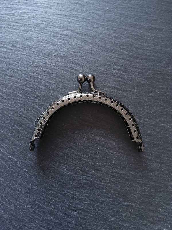 Patterned Gunmetal 8.5cm Metal Arch Frame Kiss Clasp For Purse Bag (3 3/8 inch)