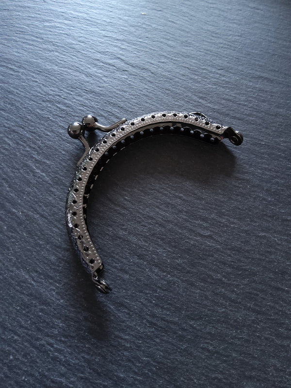 Patterned Gunmetal 8.5cm Metal Arch Frame Kiss Clasp For Purse Bag (3 3/8 inch)
