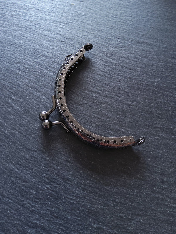 Patterned Gunmetal 8.5cm Metal Arch Frame Kiss Clasp For Purse Bag (3 3/8 inch)