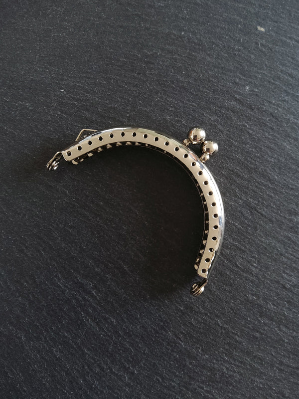 Plain Bright Silver 8.5cm Metal Arch Frame Kiss Clasp For Purse Bag (3 3/8 inch)
