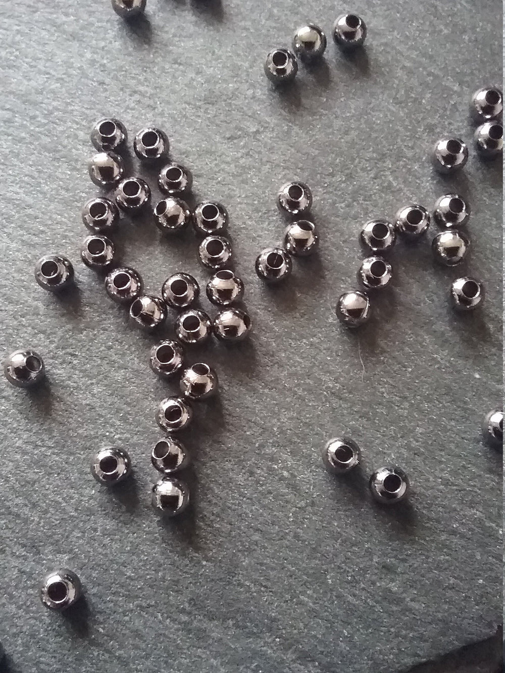Gunmetal 4mm Spacer Ball Beads Smooth Round Hollow