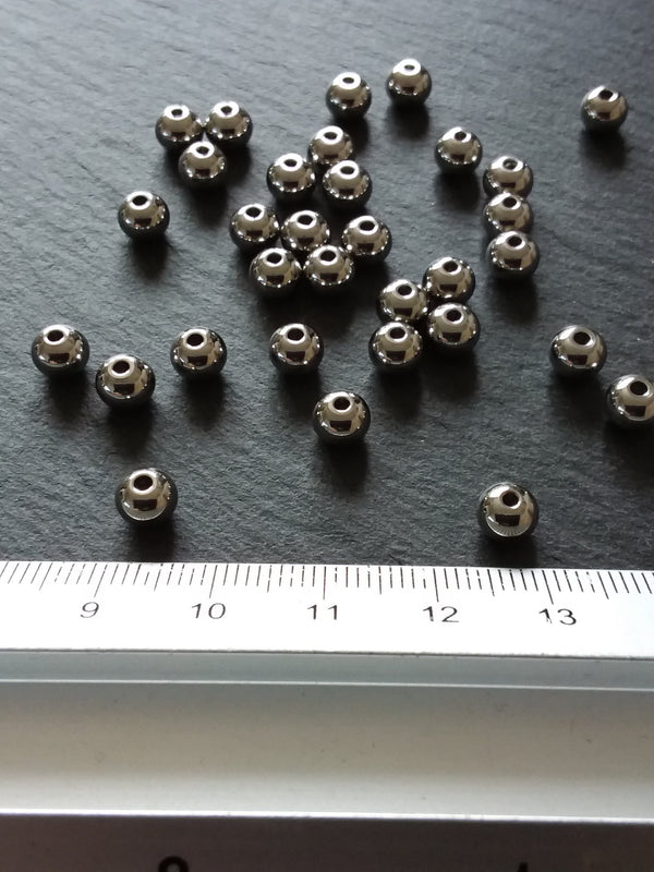 10 or 50 Stainless Steel 6mm Solid Round Spacer Beads 1mm Hole