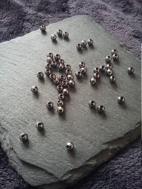 Gunmetal 4mm Spacer Ball Beads Smooth Round Hollow