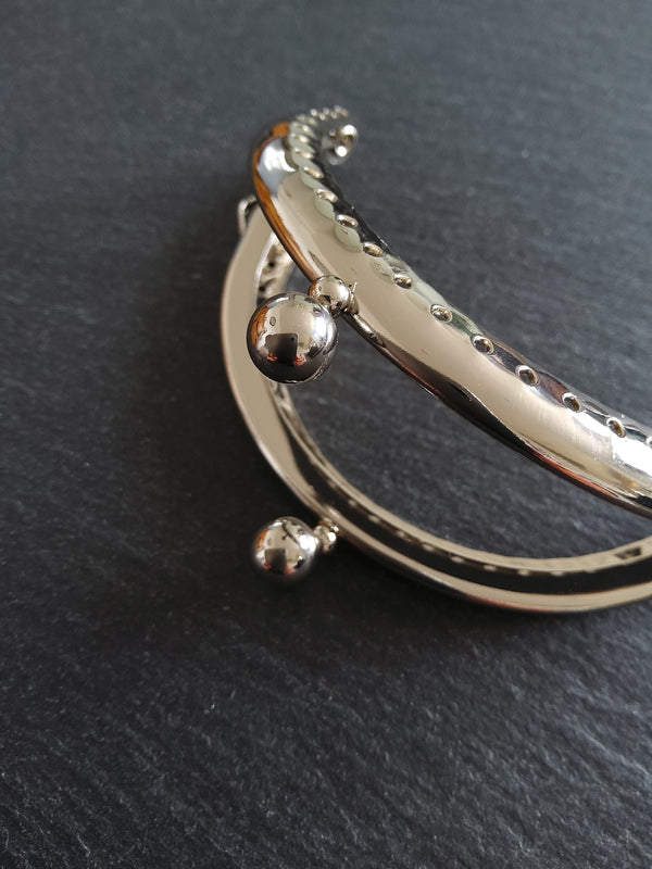 Plain Bright Silver 8.5cm Metal Arch Frame Kiss Clasp For Purse Bag (3 3/8 inch)