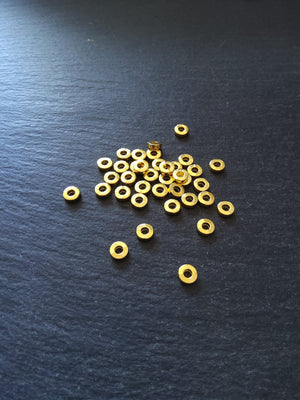 40 or 200 Gold Plated 6mm Solid Flat Round Metal Alloy Spacer Beads 6x2mm Hole: 2.5mm