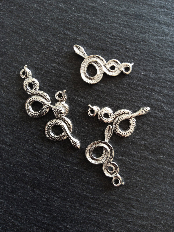 Antique Silver Tone Alloy Snake Charms 31x16mm