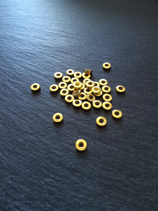 40 or 200 Gold Plated 6mm Solid Flat Round Metal Alloy Spacer Beads 6x2mm Hole: 2.5mm