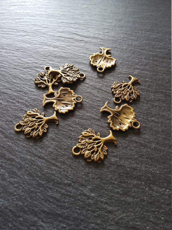 10 or 50 Tree Charms Antique Bronze Tone Alloy 21x17mm