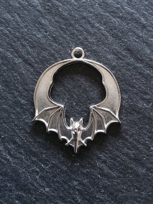 6 or 30 Flying Bat Charms Antique silver Tone Alloy 28x24mm