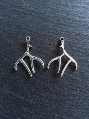 4 or 20 Large Antler Charms Antique Silver Tone 50x38x2.5mm
