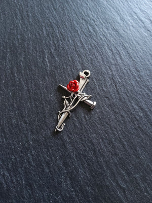 4 or 20 Antique Silver Cross Crucifix Pendants with Red Rose 38x23mm