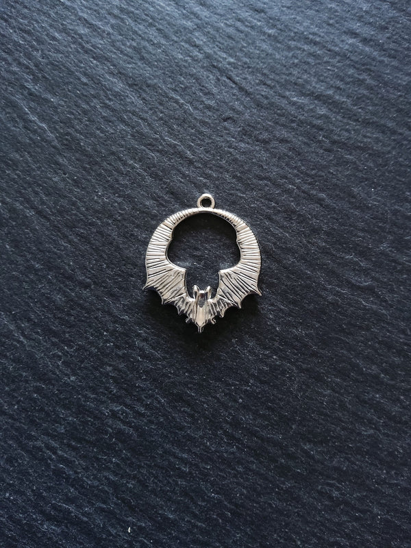 6 or 30 Flying Bat Charms Antique silver Tone Alloy 28x24mm