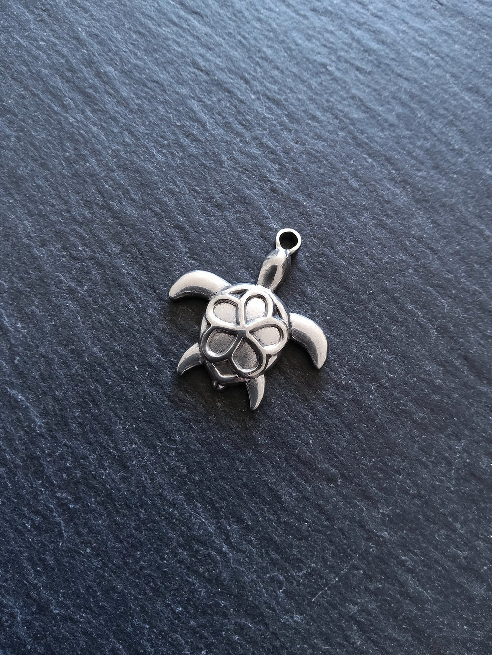 1 or 5 Stainless Steel Turtle Pendants Antique Silver Colour 26x24mm