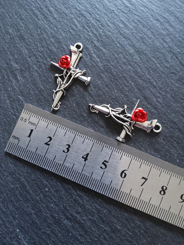 4 or 20 Antique Silver Cross Crucifix Pendants with Red Rose 38x23mm