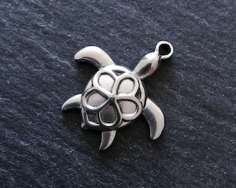 1 or 5 Stainless Steel Turtle Pendants Antique Silver Colour 26x24mm