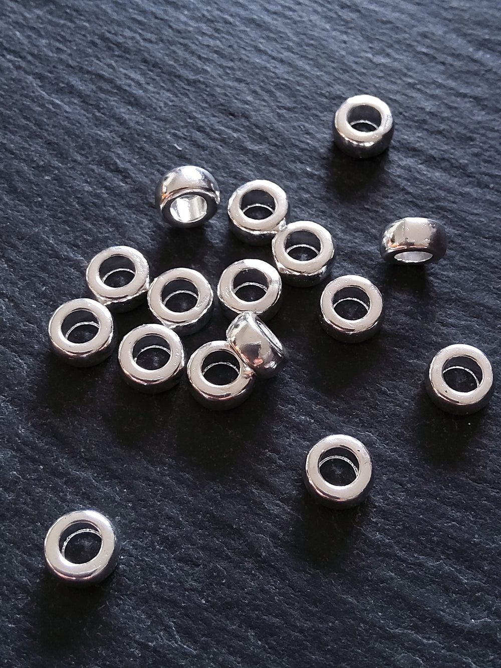 20 or 100 Bright Silver Plated 7mm Round Ring Spacer Beads 7x4mm Nickel FREE