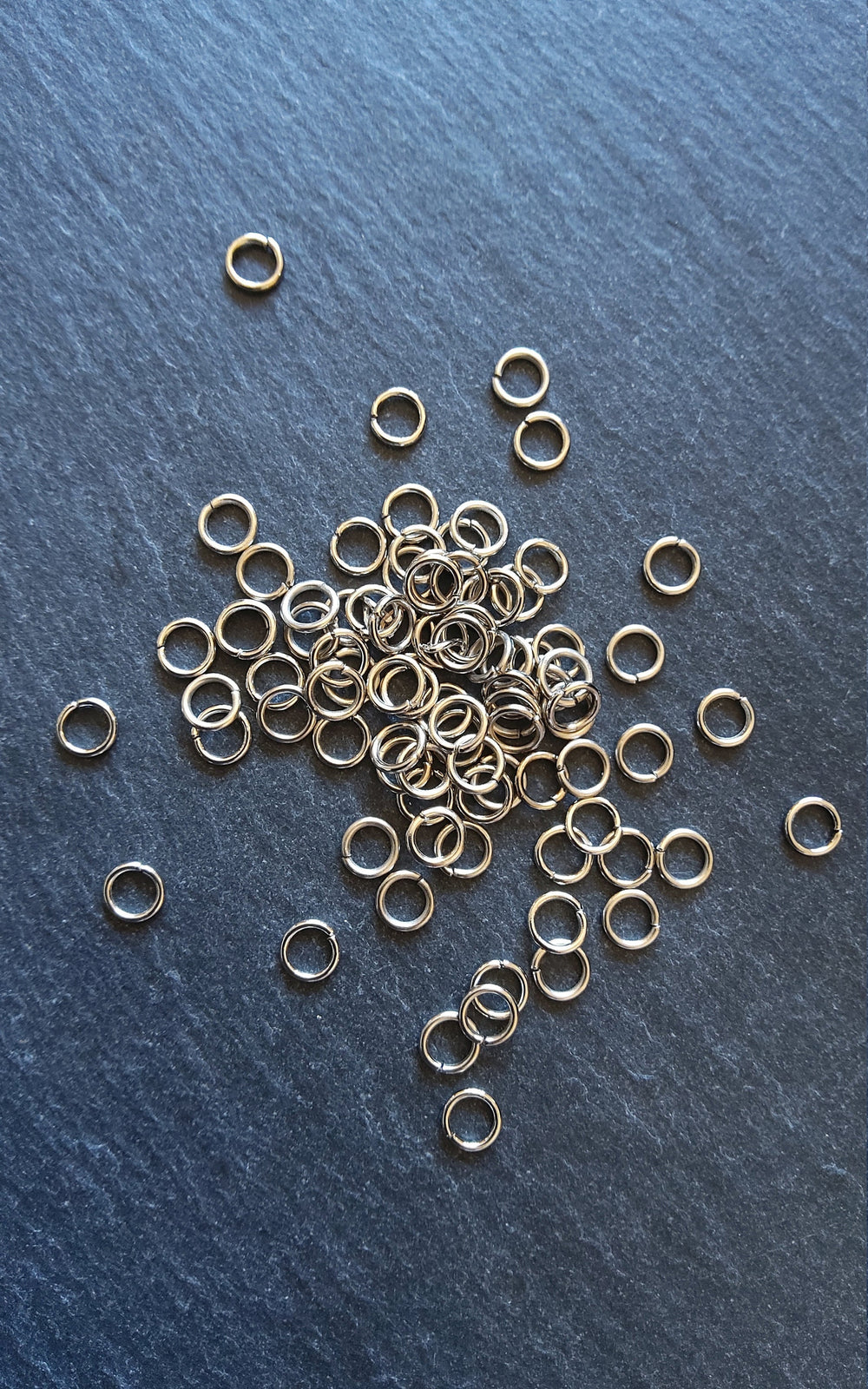 200 or 1000 Antique Silver Tone 6mm Diameter 1mm Metal Alloy Jump Rings Strong (18 Gauge)