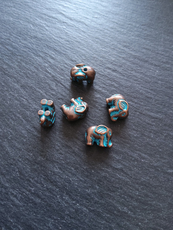4 or 20 Elephant Beads Antique Copper Tone Metal Alloy With Blue Patina 13x19.5x7mm Hole: 1.4mm