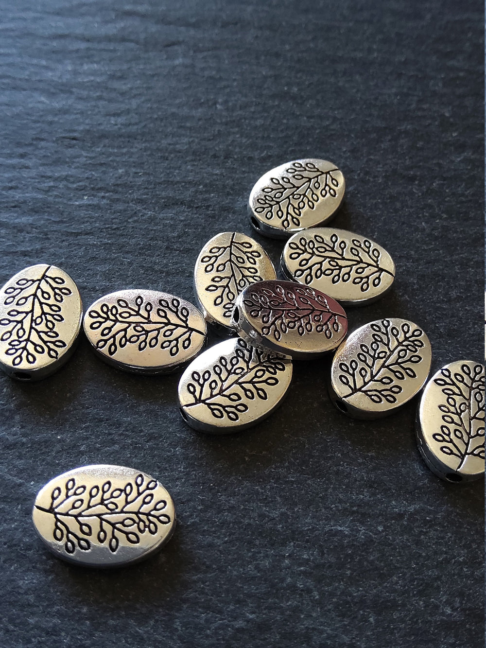 10 or 50 Antique Silver Tone Flattened Oval Shaped Tree Beads 13x10x3mm