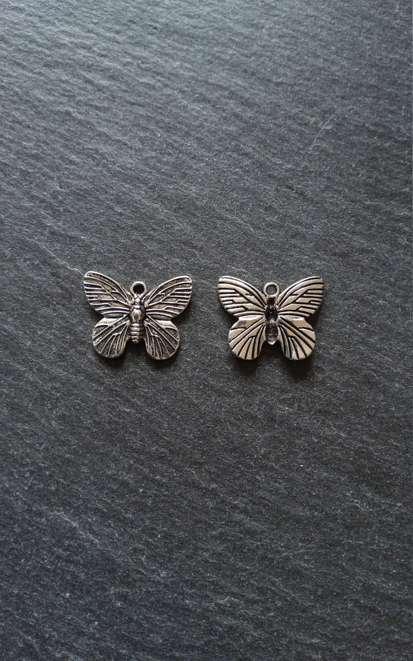 10 or 50 Beautiful Butterfly Charms Antique Silver Tone 18x15mm
