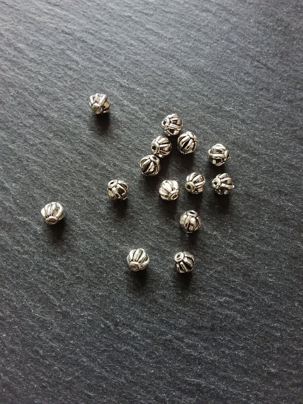 20 or 100 Lantern Beads 6mm Antique Silver Tone Spacer 6x6mm. Hole: 1mm
