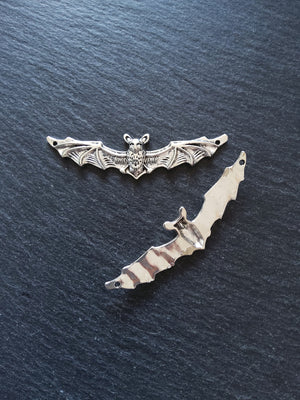 4 or 20 Flying Bat Connector Charms Antique Silver Tone Metal Alloy 65x17mm