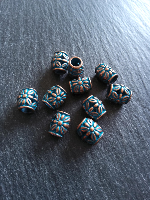 6 or 30 Flower Patterned 10mm Charm Beads Antique Copper Tone Alloy with Blue Patina Hole: 5mm