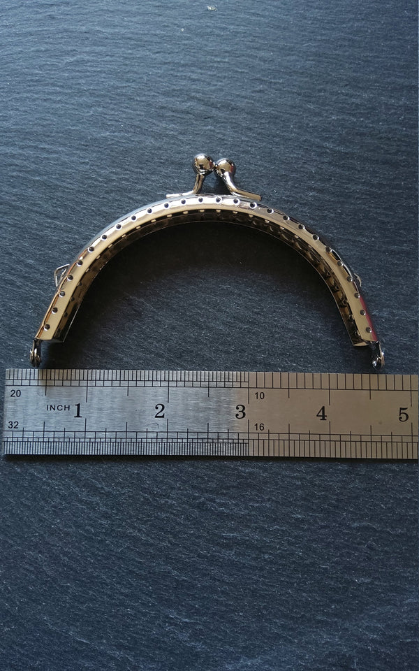 Plain Bright Silver 10.8cm Purse Frame Metal Arch Kiss Clasp For Purse Bag ( 4 2/8 inch )