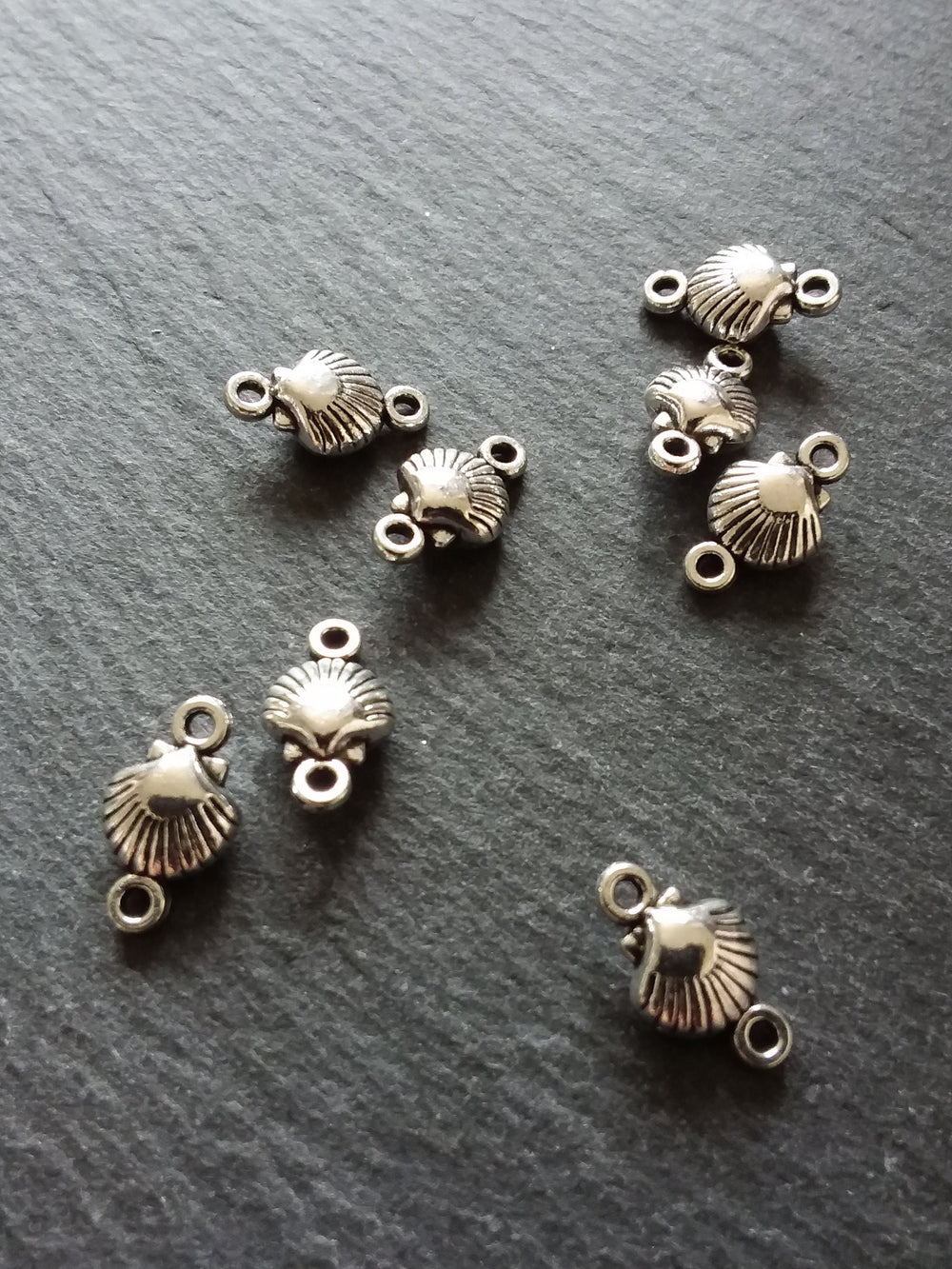 10 or 50 Shell Connector Charms Antique Silver Tone Alloy 15x9x5mm