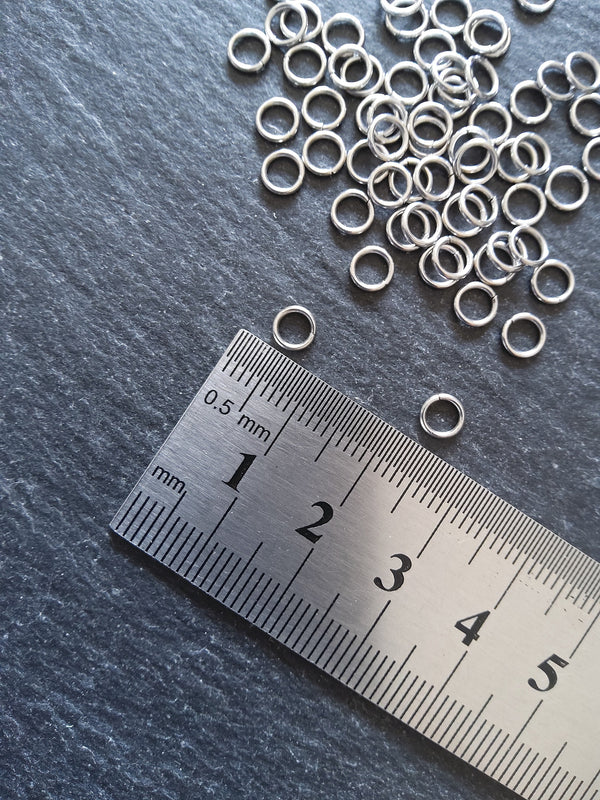 100 or 500 Stainless Steel 5mm Strong Jump Rings 0.8mm (20 gauge)
