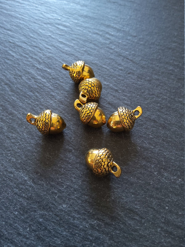 6 or 30 Acorn Charms Antique Gold Tone Solid Metal Alloy 14x10mm