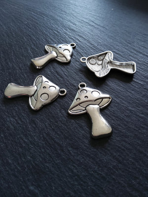 4 or 20 Large Mushroom Toadstool Charms Antique Silver Tone 41x29mm
