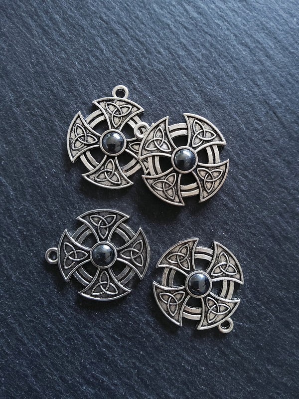 4 or 20 Celtic Knot Cross Round Pendant Antique Silver Tone with Hematite Cabochon 30x27mm