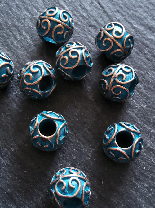 4 or 20 Patterned 10mm Ball Beads Antique Copper Tone Alloy with Blue Patina. 11x10mm Hole: 4.4mm