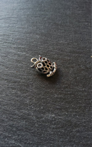 4 or 20 Owl Charms Antique Silver Tone Hollow 17x12x7mm Nickel FREE