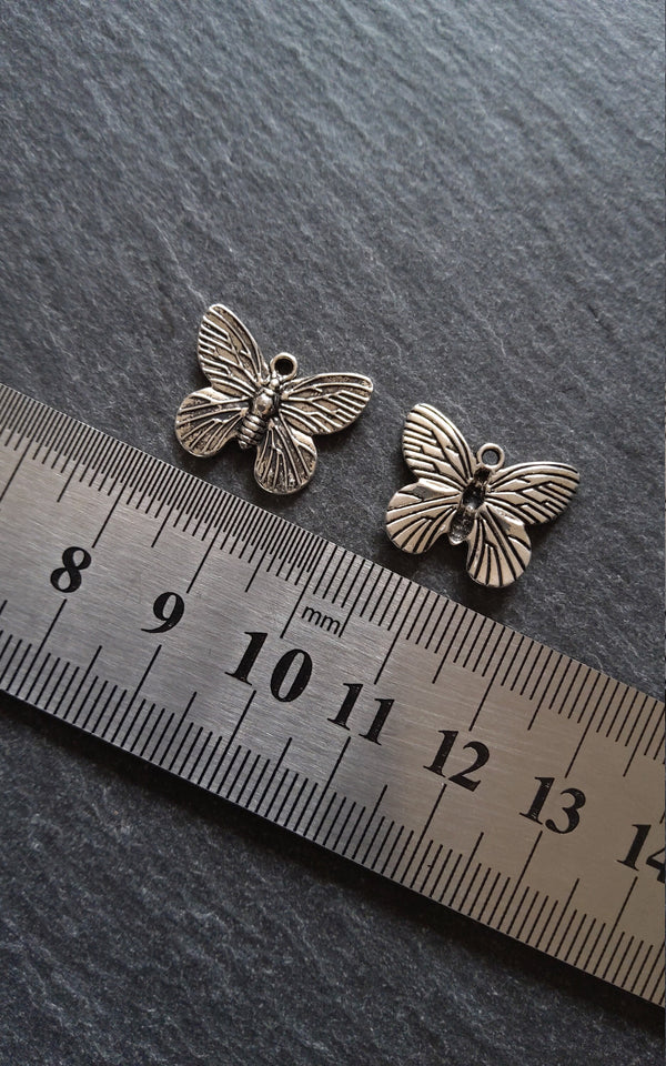 10 or 50 Beautiful Butterfly Charms Antique Silver Tone 18x15mm