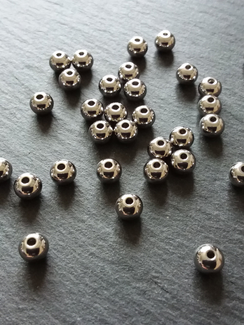 10 or 50 Stainless Steel 7mm Solid Round Spacer Beads 7x6mm Hole: 2mm