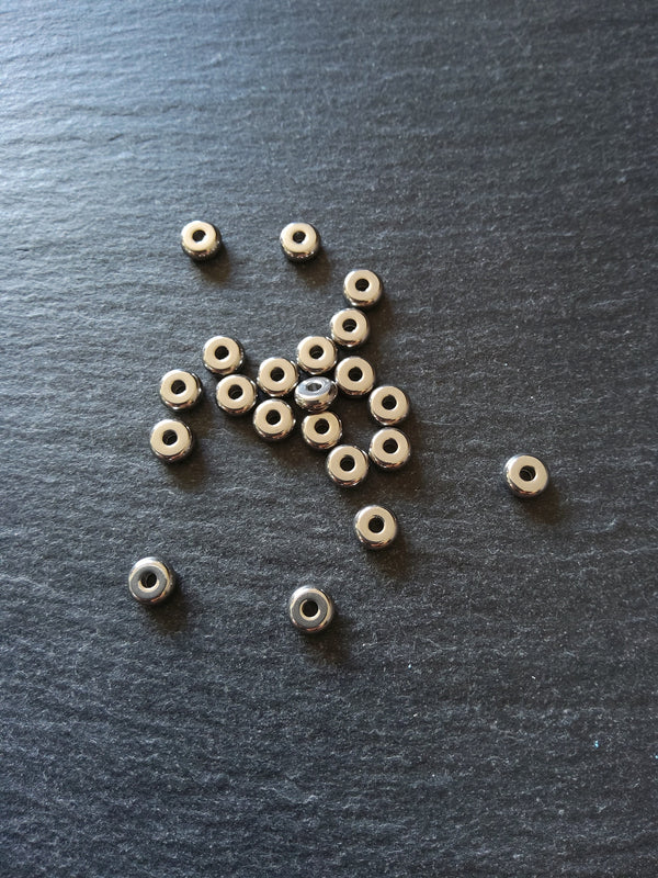8 or 40 Stainless Steel 6mm Solid Flat Round Spacer Beads 6x2.5mm with 1.8mm Hole