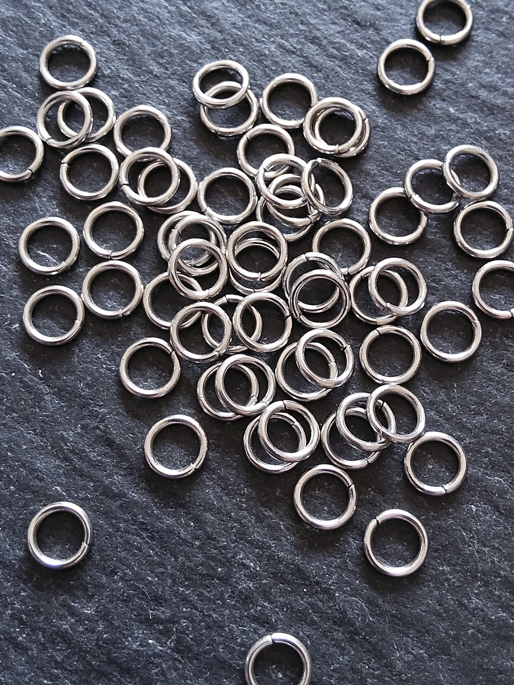 100 or 500 Stainless Steel 5mm Strong Jump Rings 0.8mm (20 gauge)
