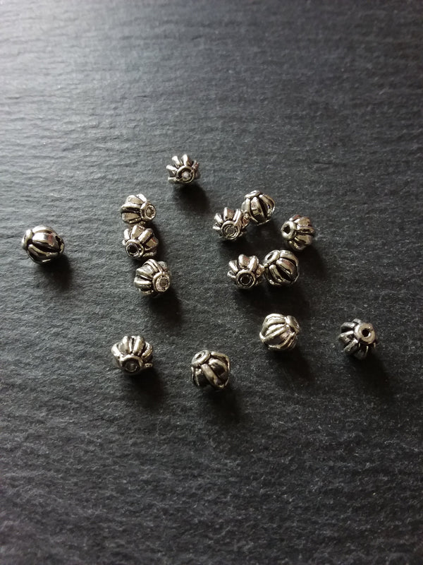 20 or 100 Lantern Beads 6mm Antique Silver Tone Spacer 6x6mm. Hole: 1mm