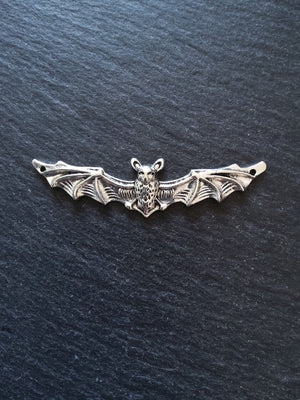 4 or 20 Flying Bat Connector Charms Antique Silver Tone Metal Alloy 65x17mm