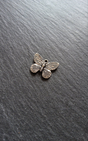 10 or 50 Beautiful Butterfly Charms Antique Silver Tone 18x15mm
