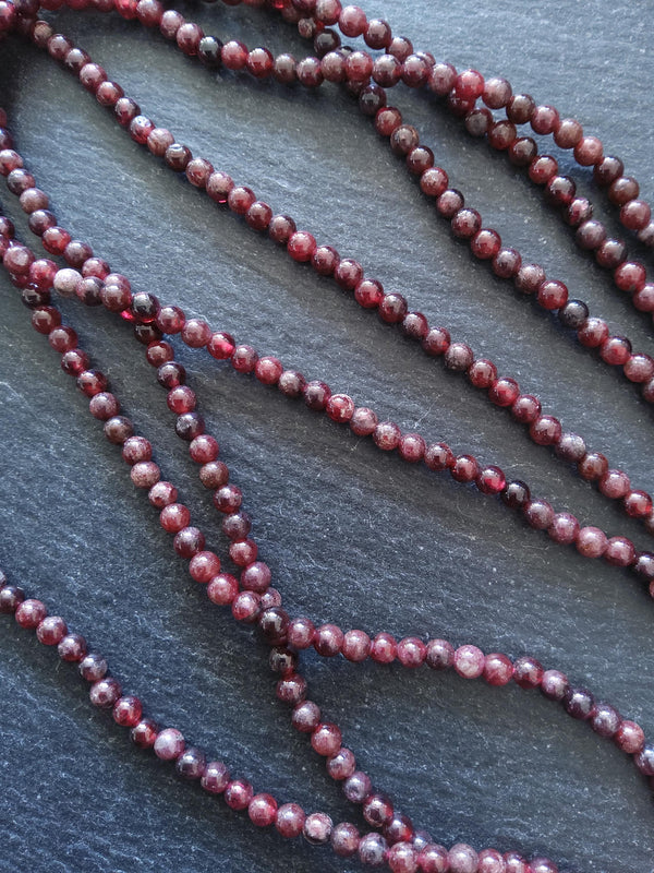 3.1mm to 3.8mm Garnet Round Undyed Natural Gemstone Beads Full 15.5 inch Strands