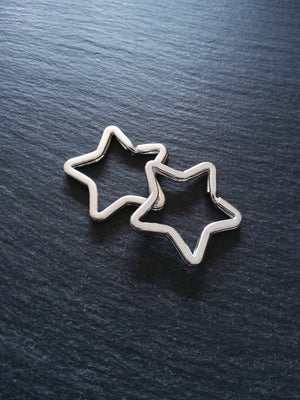 2 or 10 Star Shaped Keyring Rings Bright Silver Plated 34x33mm