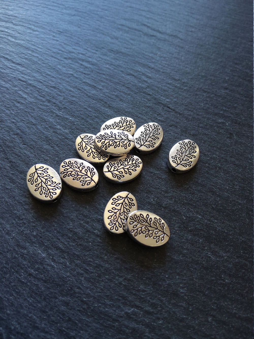 10 or 50 Antique Silver Tone Flattened Oval Shaped Tree Beads 13x10x3mm
