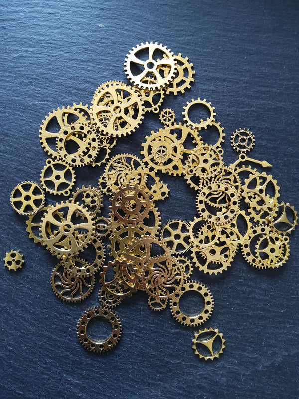 The Antique Gold Steampunk Collection - 100g of Clock Cog Gear Charms