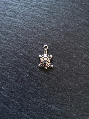 10 or 50 Little Tortoise Charms Antique Silver Tone 19x12mm