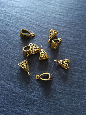 10 or 50 Antique Gold Triangular Bail Beads Patterned 15x10mm Nickel FREE